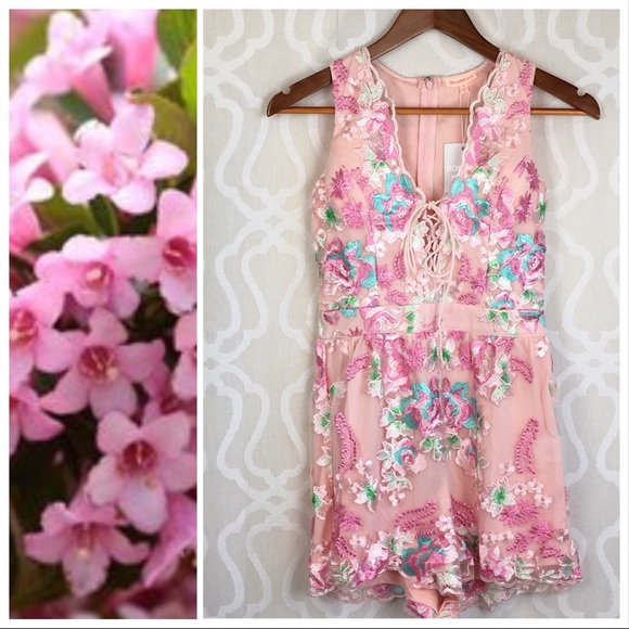 Pink and Floral Embroidery Romper - Picture 4 of 8